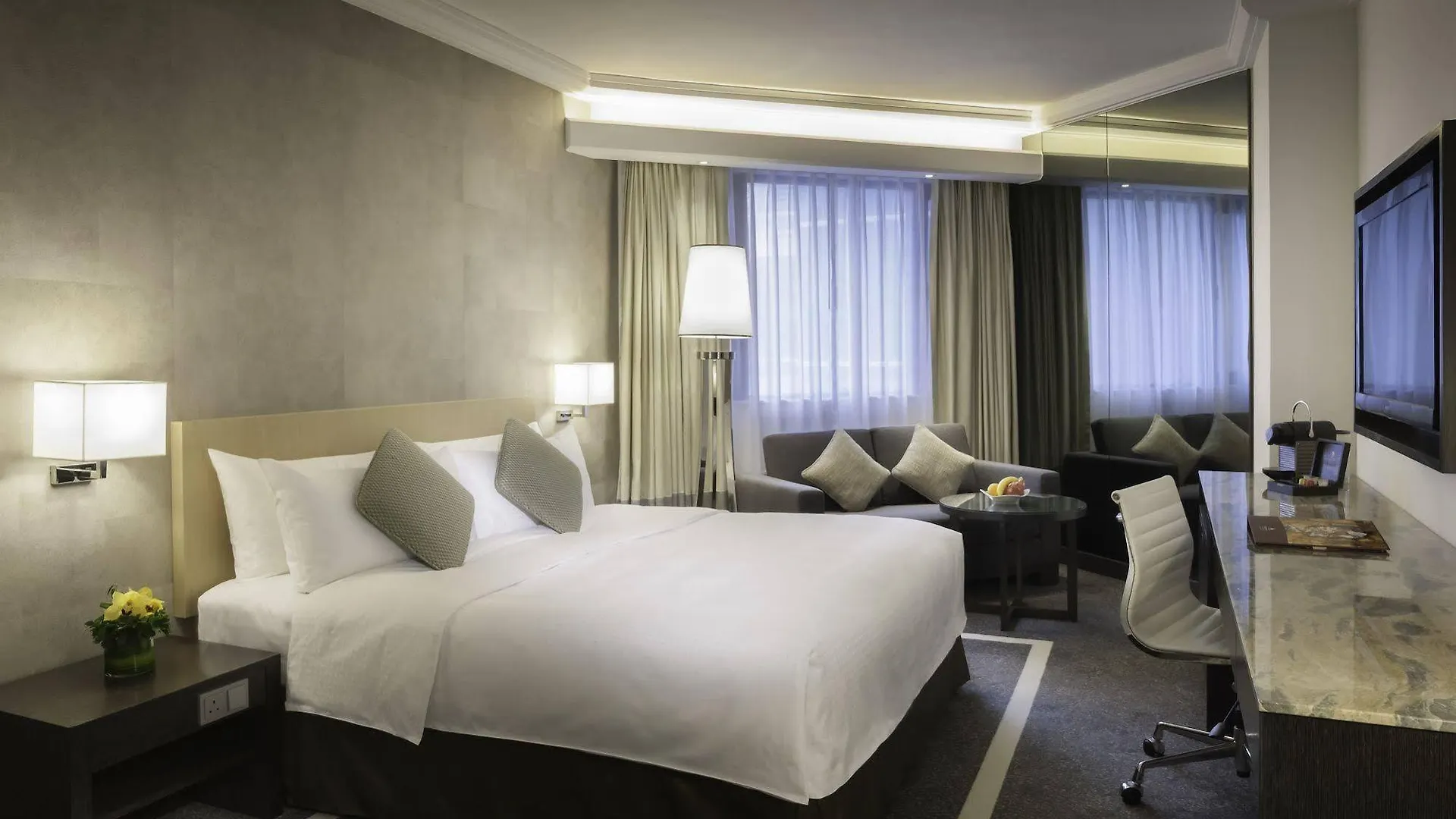 Gateway Hotel, Marco Polo Hong Kong Hotel