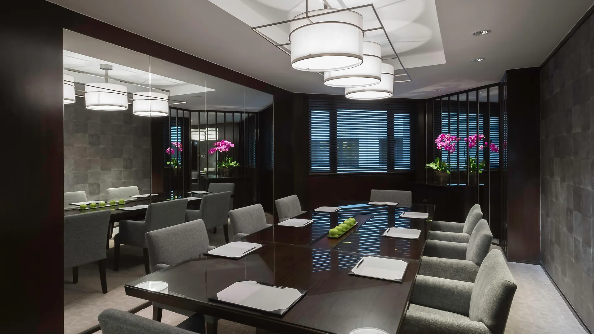 Gateway Hotel, Marco Polo Hong Kong 4*,
