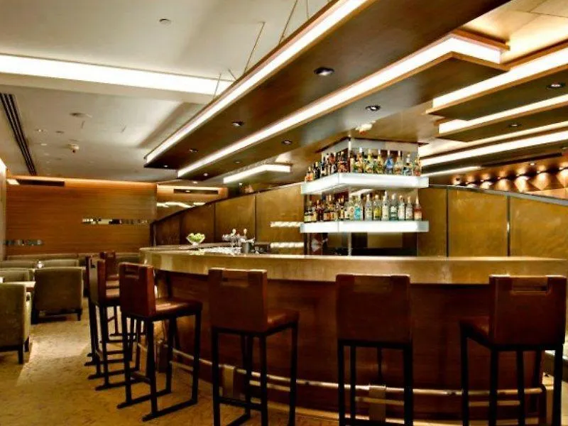 Gateway Hotel, Marco Polo Hong Kong Hotel