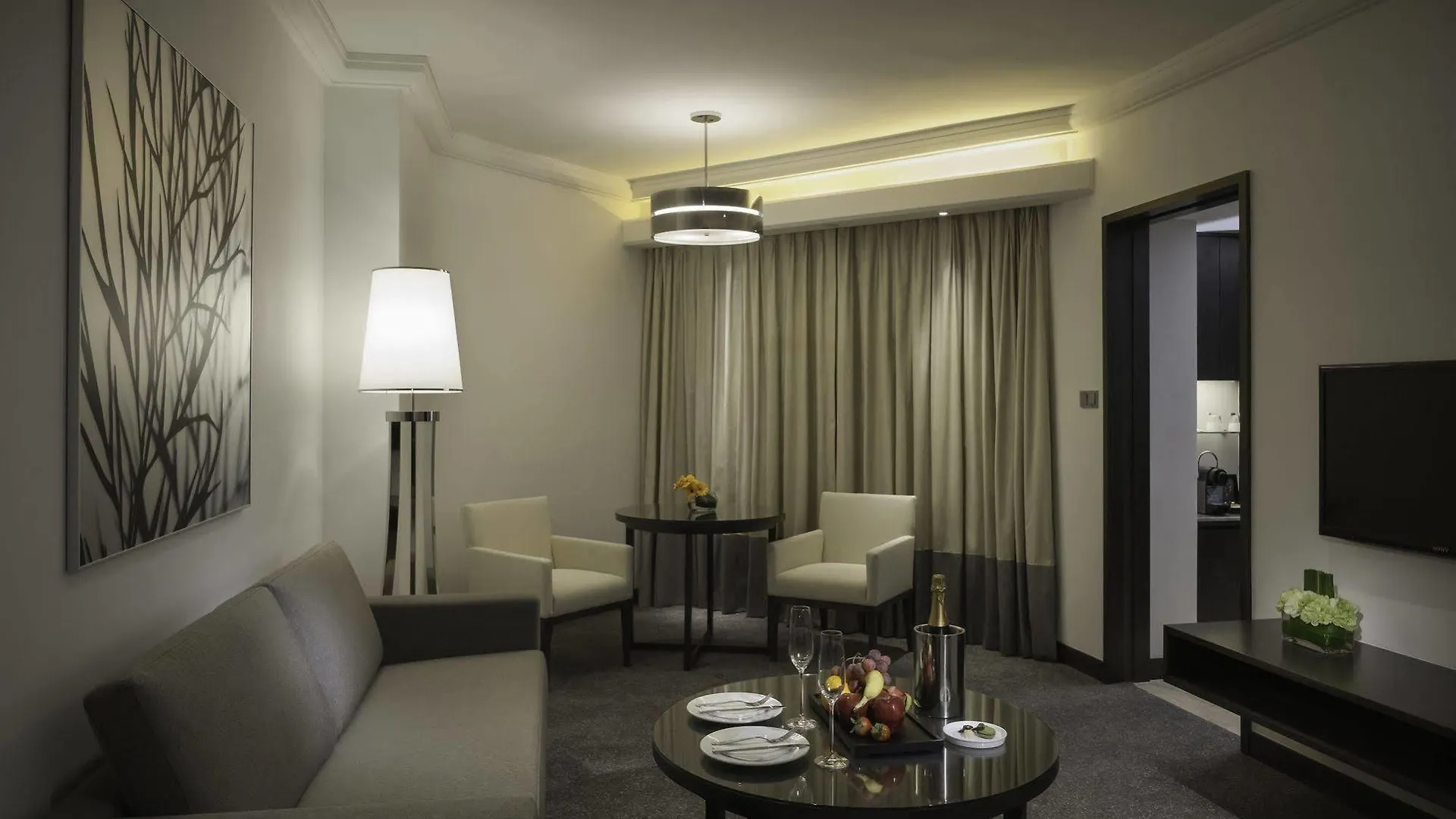 Gateway Hotel, Marco Polo Hong Kong Hotel