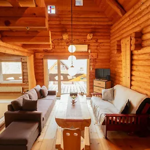https://lake-toya-hillside-house.hokkaidohotelsjapan.com